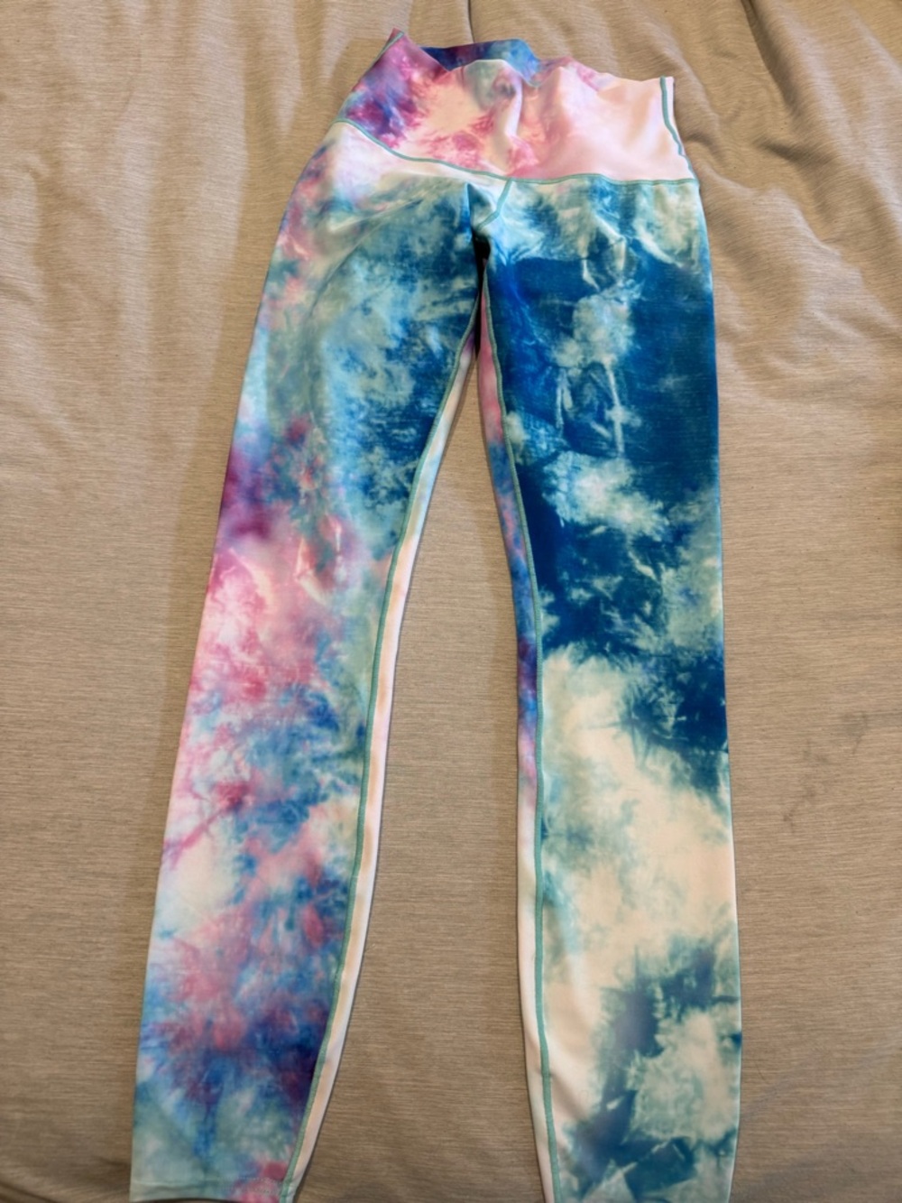 High-Waist Tie-Dye Leggings in Blue & Pink